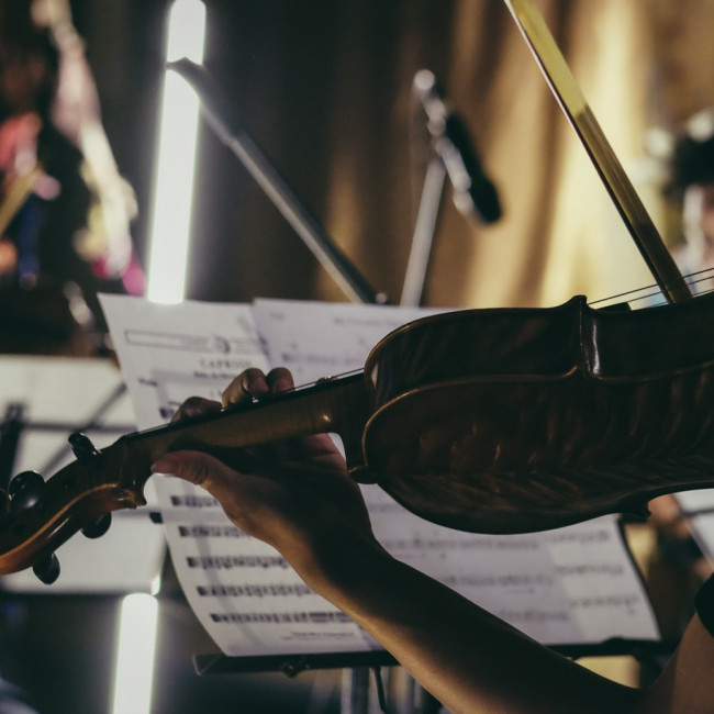 The High Court finds that the music industry does have legal obligations towards the hearing of musicians